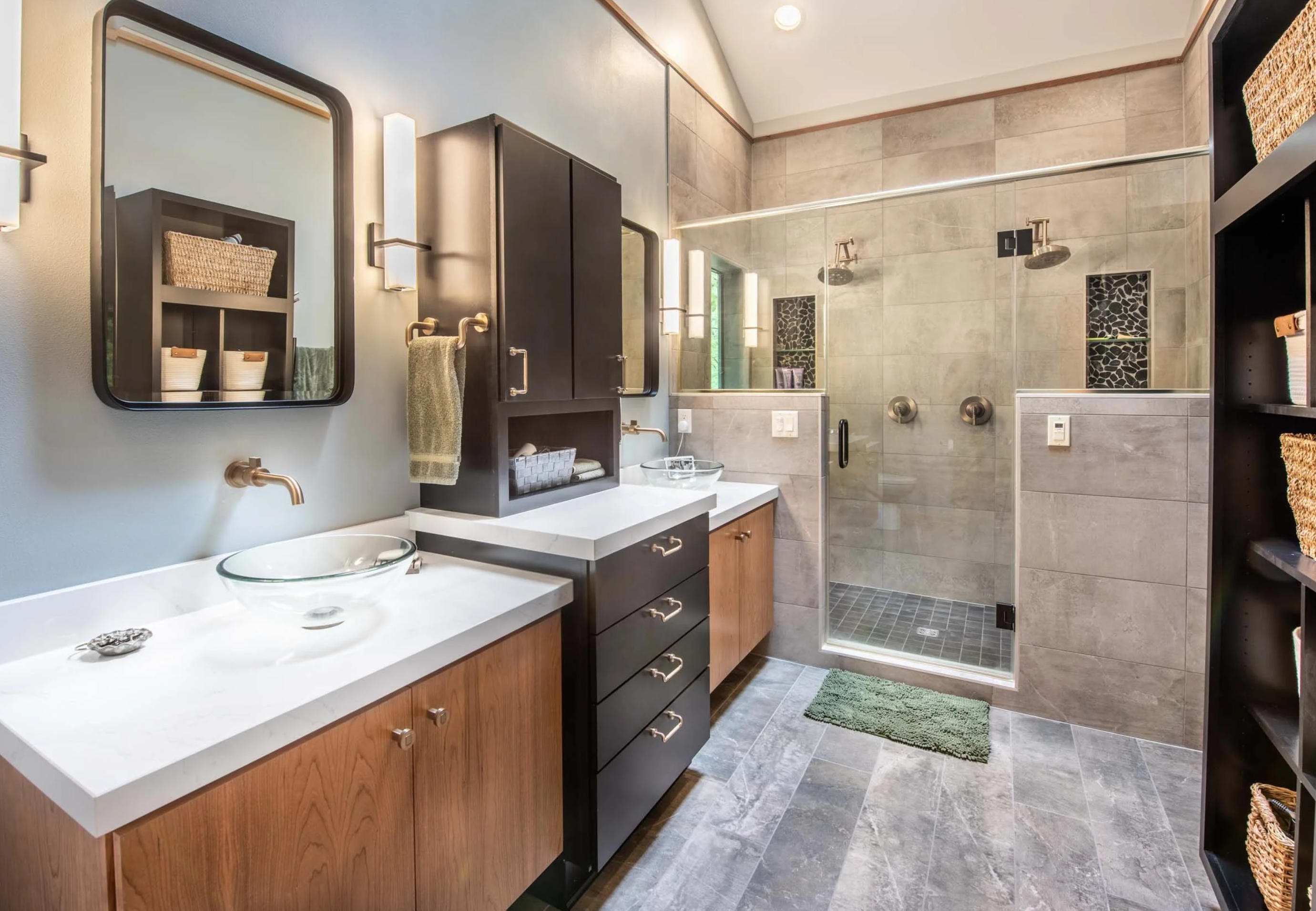 Small Bathroom Remodeling Ideas inspiration. Bathroom remodeling inspiration with updated fixtures and finishes